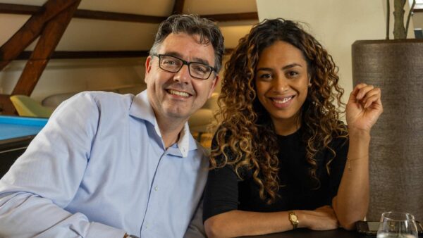 Twee jubilarissen, één verhaal. Een dubbelinterview met Niels en Syreetha